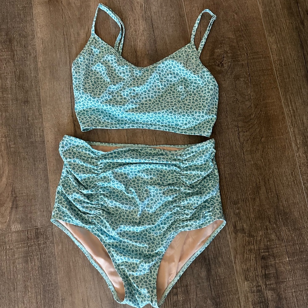 Kortni Jean maternity swimsuit